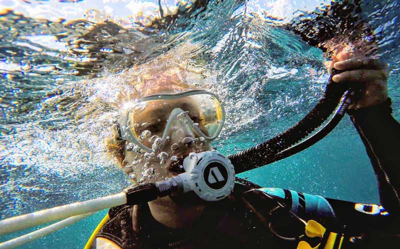 Scuba Diving Tips For Beginners | Your First Post-certification Dives